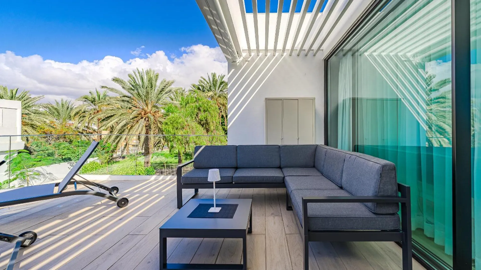 Apartment Don Carlos Sea View - Adults Only ! Playa de las Americas  Playa de las Americas (Tenerife)